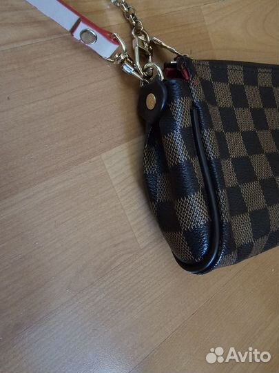 Louis vuitton клатч