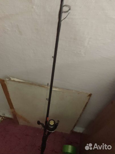 Спининг с катушкой(новый)