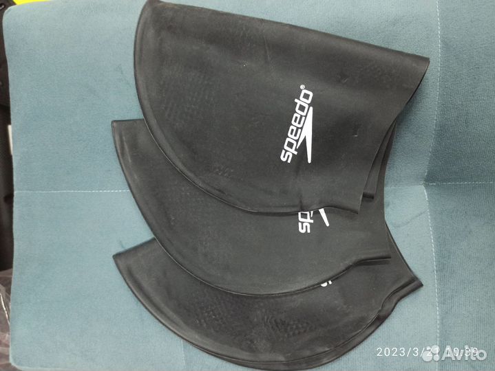 Шапочки для плавания speedo