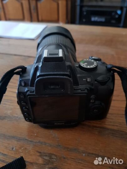 Nikon D5000 body 18-105