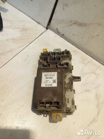 Блок предохранителей Honda Civic 6 ма8 1996