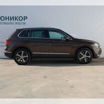 Volkswagen Tiguan 2.0 AMT, 2016, 211 253 км, с пробегом, цена 2 380 000 руб.