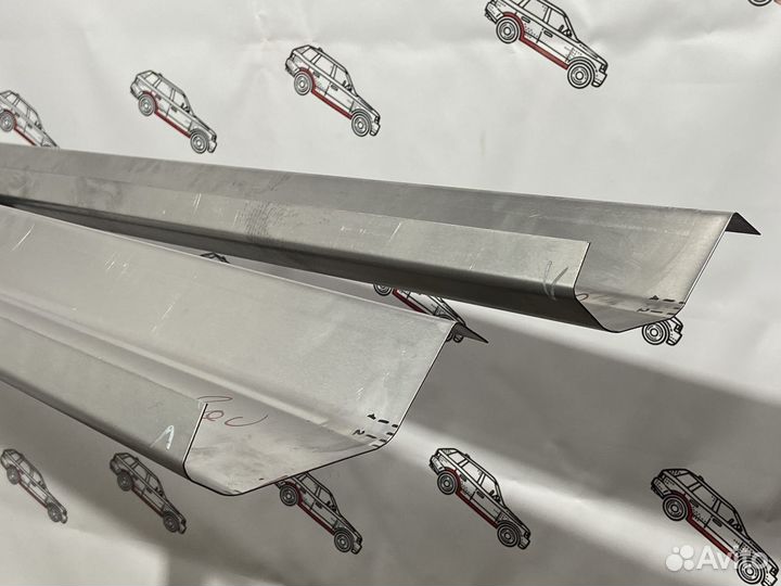 Mercedes-Benz w203 порог + усилитель правый