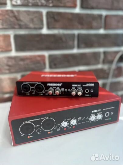 Аудиоинтерфейс FreeBoss UC22
