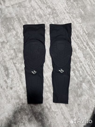 Наколенники combasket