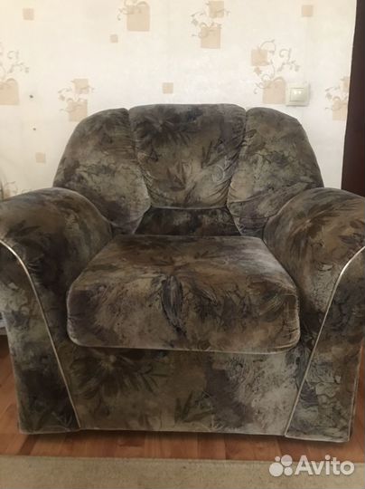 Диван и 2 кресла бу