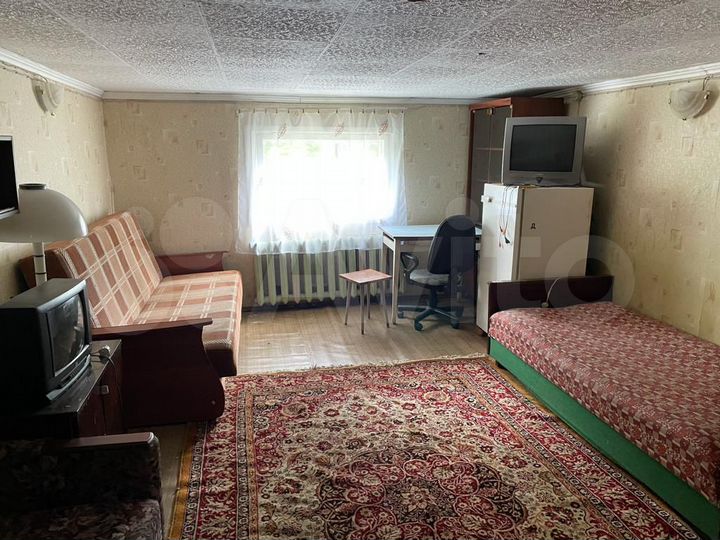 Дом 200 м² на участке 6 сот.
