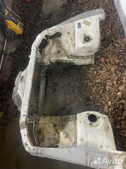 Телевизор со стаканами mark2 90