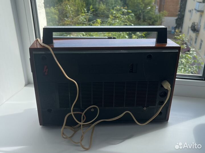 Радиоприёмник экспортный Selena B 210 рабочий СССР