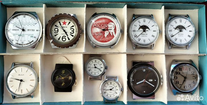 Часы механические Ракета