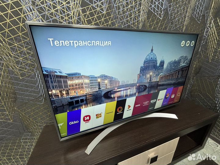 Огромный красочный 4К SMART TV Lg 130см Wi-Fi