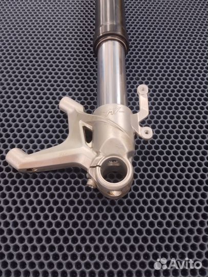 Mv agusta F3 800 675 перо правое