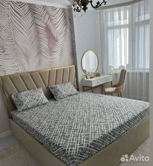 Кровать с подъемным механизмом двуспальная