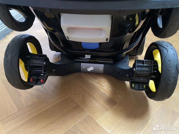 Автокресло Doona Plus