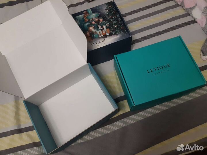 Подарочные коробки