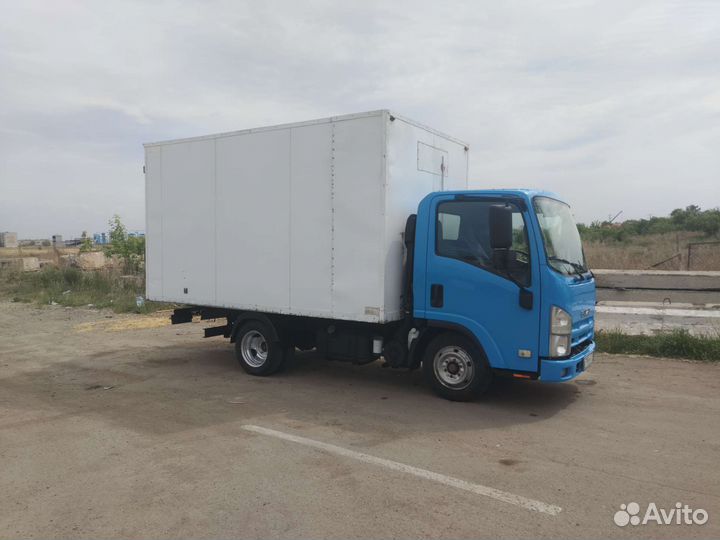 Isuzu NLR85, 2010