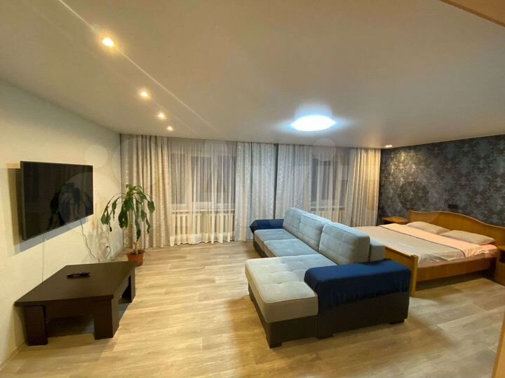 2-к. квартира, 84 м², 12/12 эт.