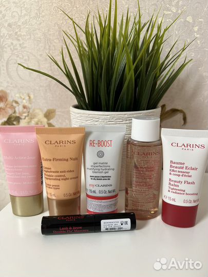 Косметика clarins в ассортименте