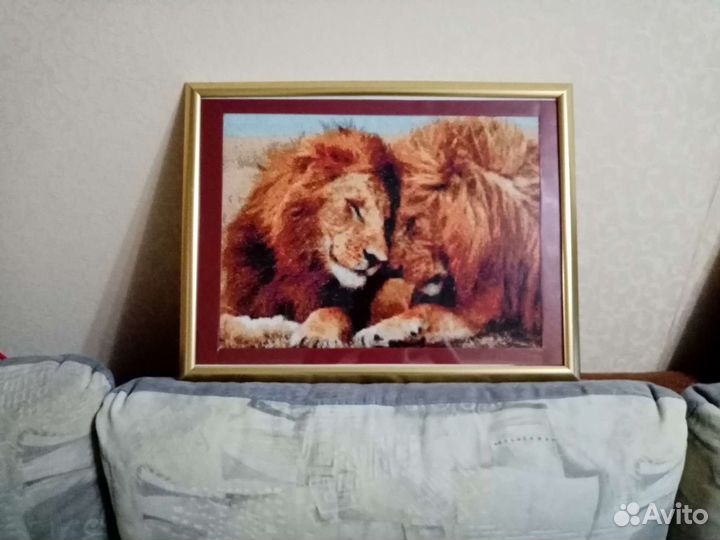 Картина вышитая крестиком, ручная работа