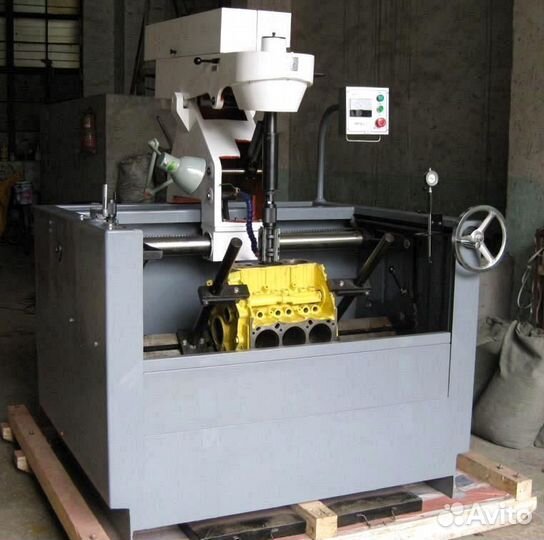Хонинговальный станок 3MB9817 лизинг