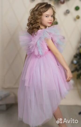 Нежные платья на выпускной