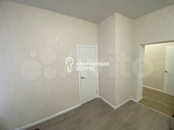 2-к. квартира, 39 м², 1/3 эт.