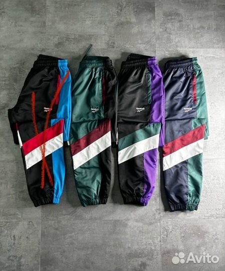 Спортивный костюм reebok