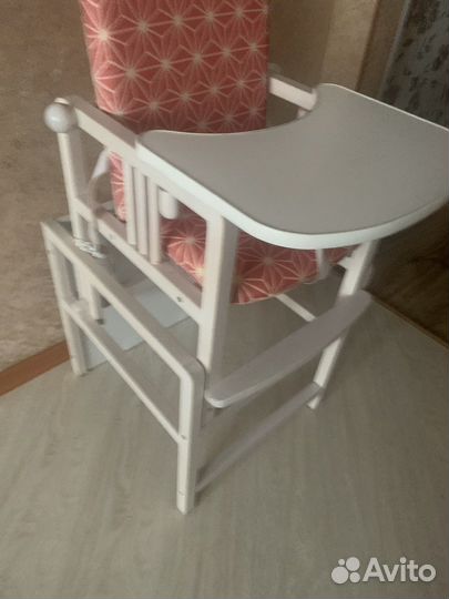 Столик для кормления ребенка