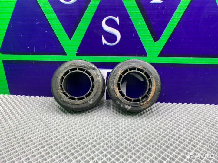 Демпфер передний Mercedes-Benz E-Class S210 M112