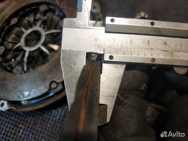 Маховик 415043110 Ауди Фольксваген Шкода Сеат