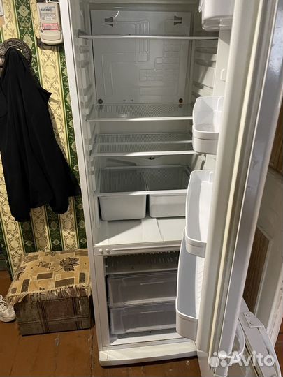 Холодильник на запчасти