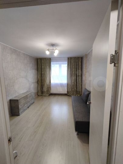 2-к. квартира, 50 м², 1/5 эт.