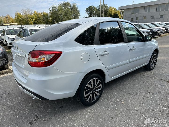 LADA Granta 1.6 МТ, 2023, 5 км