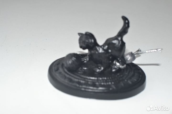 Миниатюрная скульптура