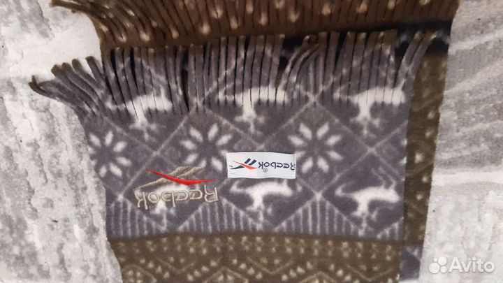 Шарф Reebok