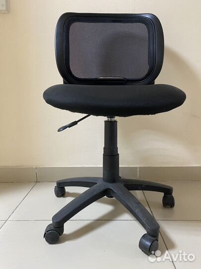 Компьютерное офисное кресло