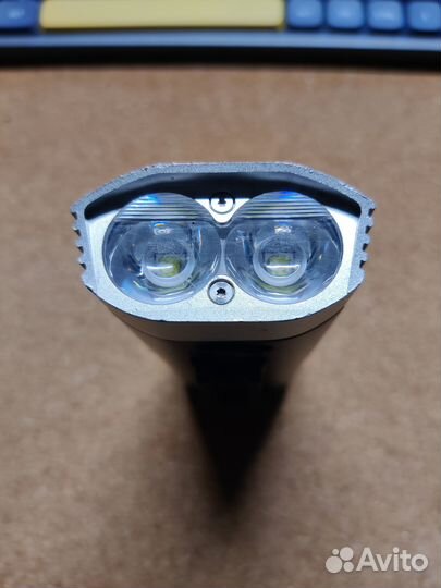 Велофара Fenix BC30 1800 Lumens