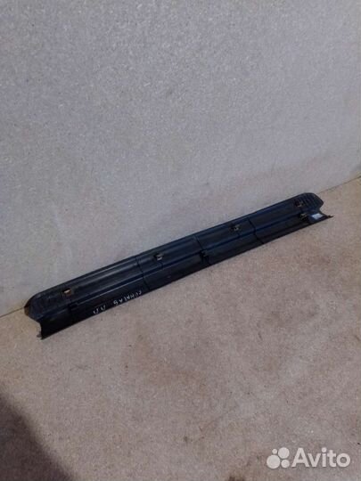 Накладка переднего правого порога Hyundai Sonata 5