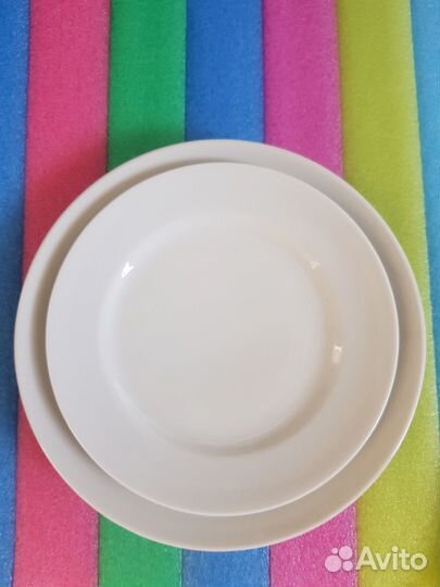 Наборы новых тарелок
