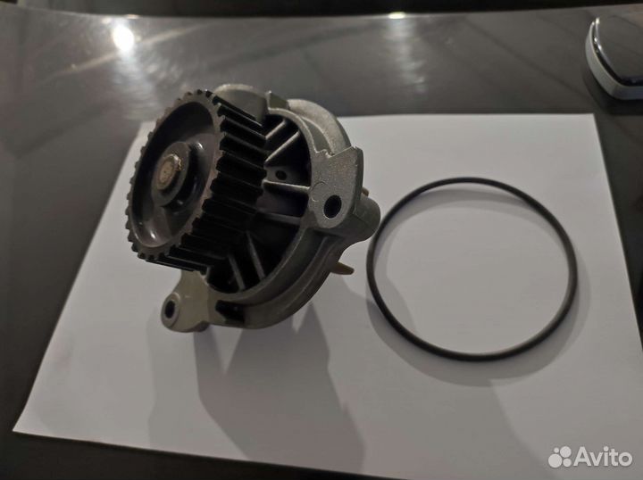 Помпа ауди s4, s6 c4