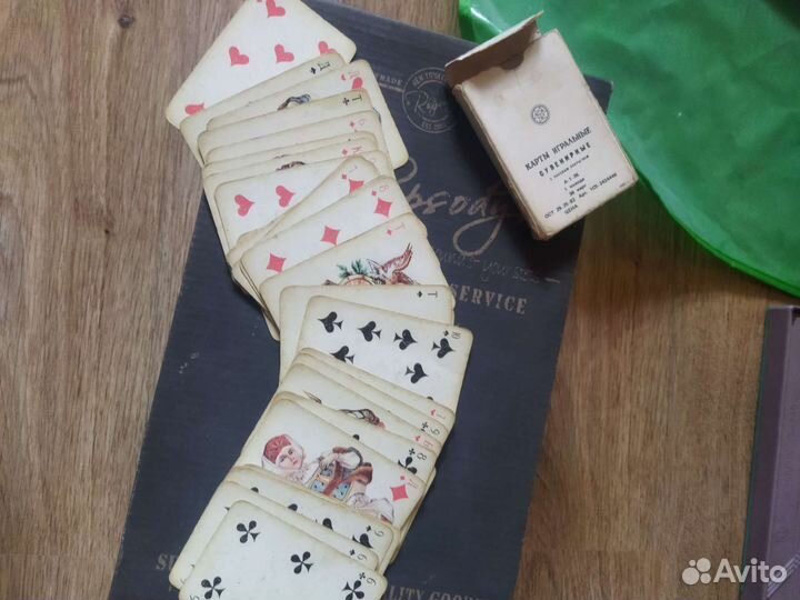 Игральные карты сувенирные