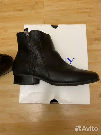 Ботинки демисезонные женские