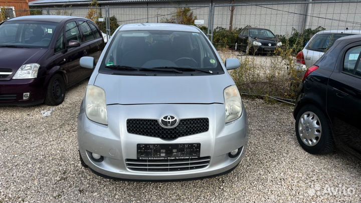 Toyota Yaris 2 2005-2012 на запчасти