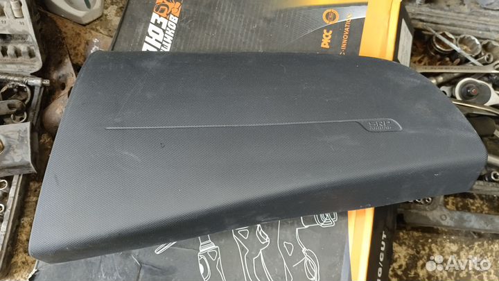 Подушка безопасности пассажира Renault Logan 2