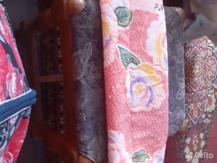 Простыни бел.полотенца махр.скатерти лен новое