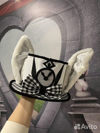 Костюм белого кролика в аренду