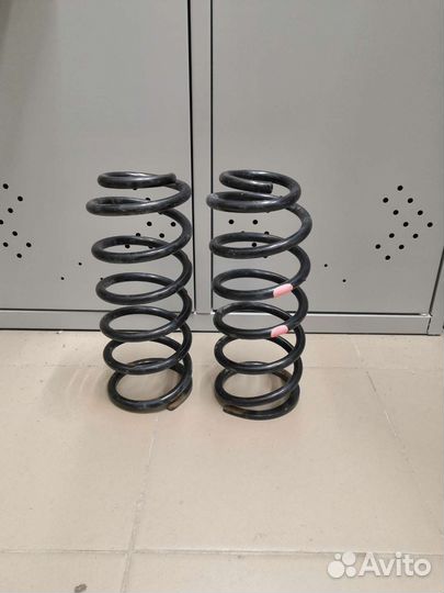 Пружины задние honda civic 4d