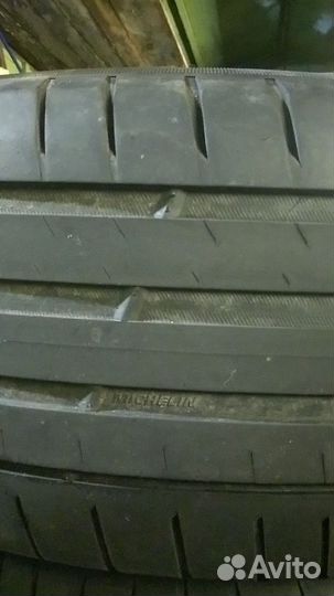 Michelin Pilot Sport 4 235/65 R17 108W