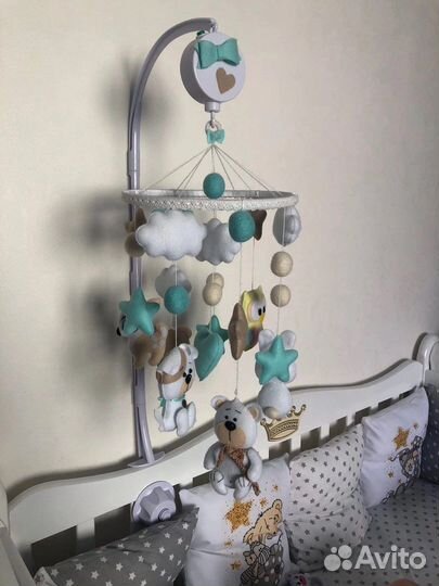 Мобиль музыкальный