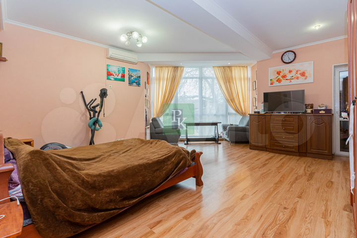 2-к. квартира, 114,6 м², 1/10 эт.
